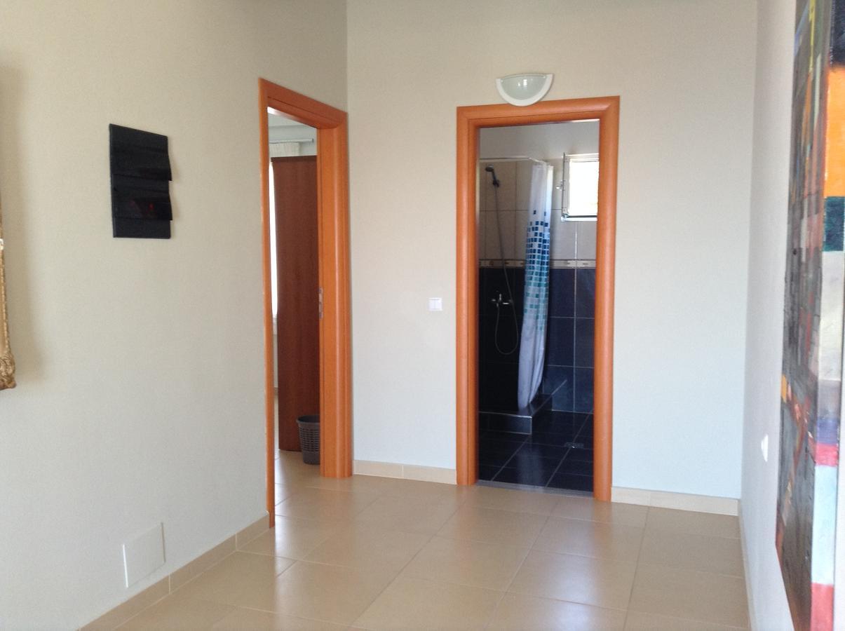 Vila Rapo Himare Exterior foto